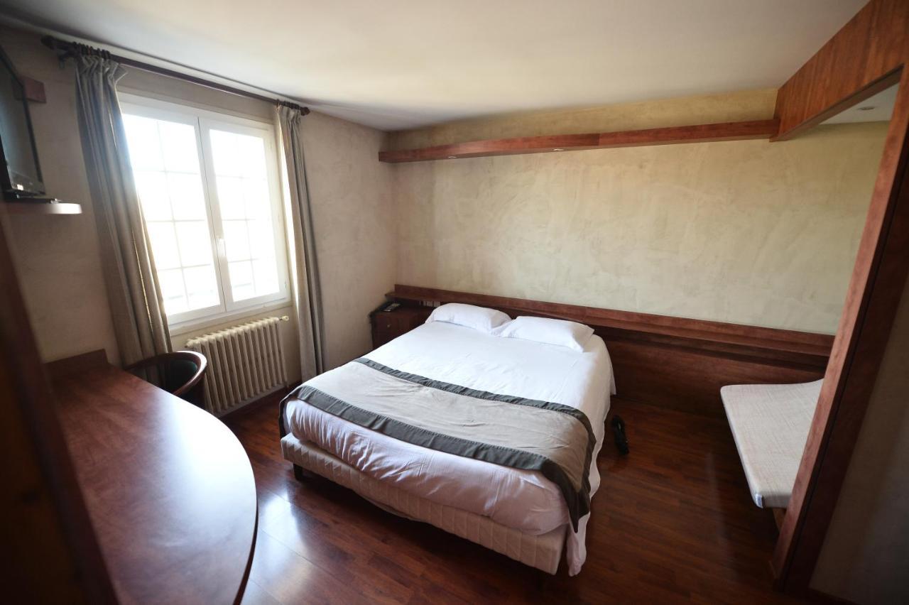 Hotel La Route D'Argent Bozouls Zewnętrze zdjęcie